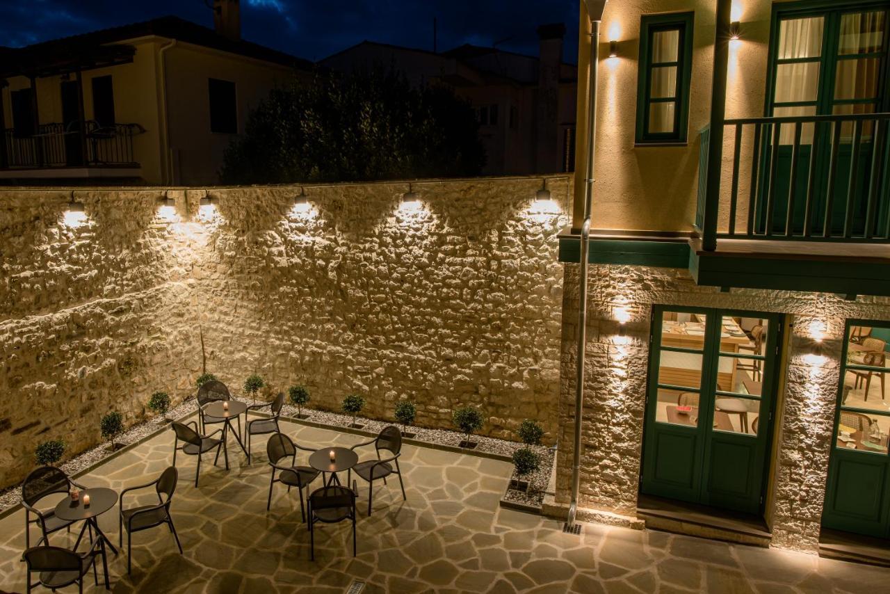 Hotel Castrello Old Town Hospitality Janina Zewnętrze zdjęcie