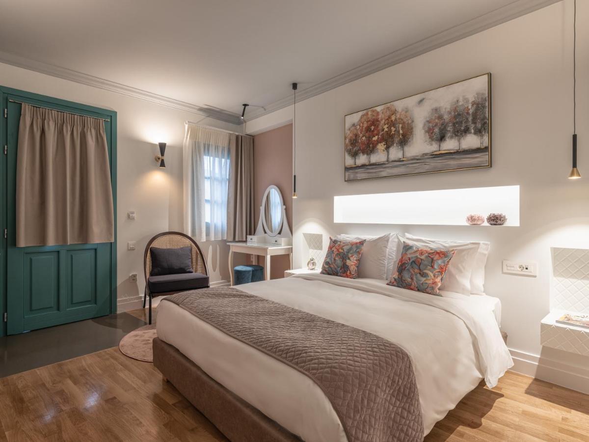 Hotel Castrello Old Town Hospitality Janina Zewnętrze zdjęcie
